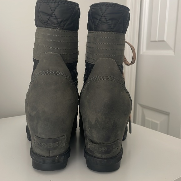 Sorel Joan of Artic Waterproof Wedge lace up bootie 8.5 - Picture 2 of 6